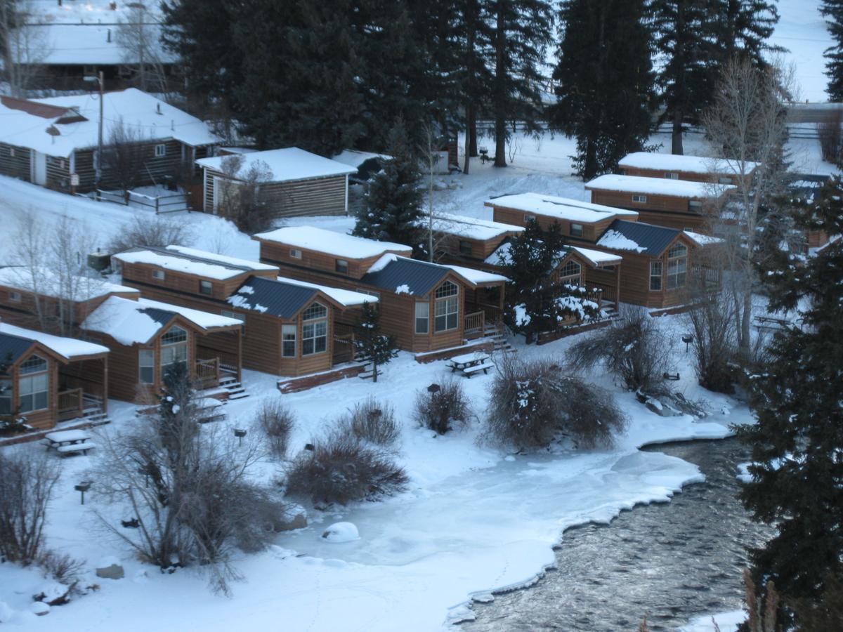 Three Rivers Resort Almont Exterior foto